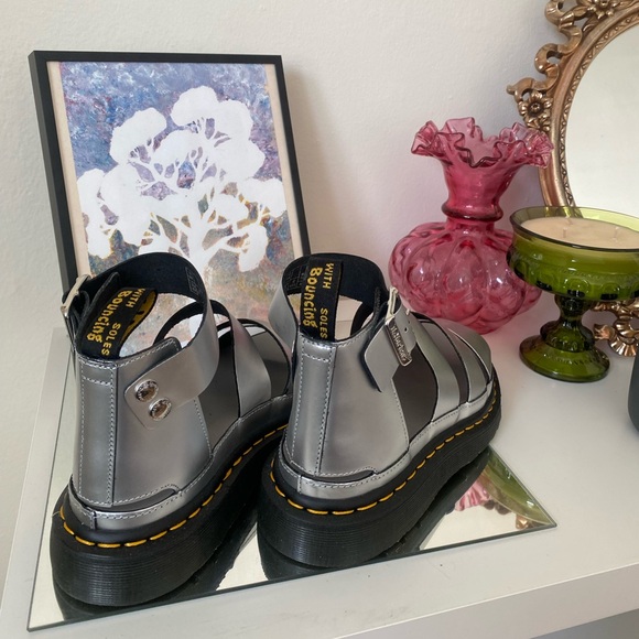 Dr. Marten's Clarissa Sandals - Picture 2 of 8